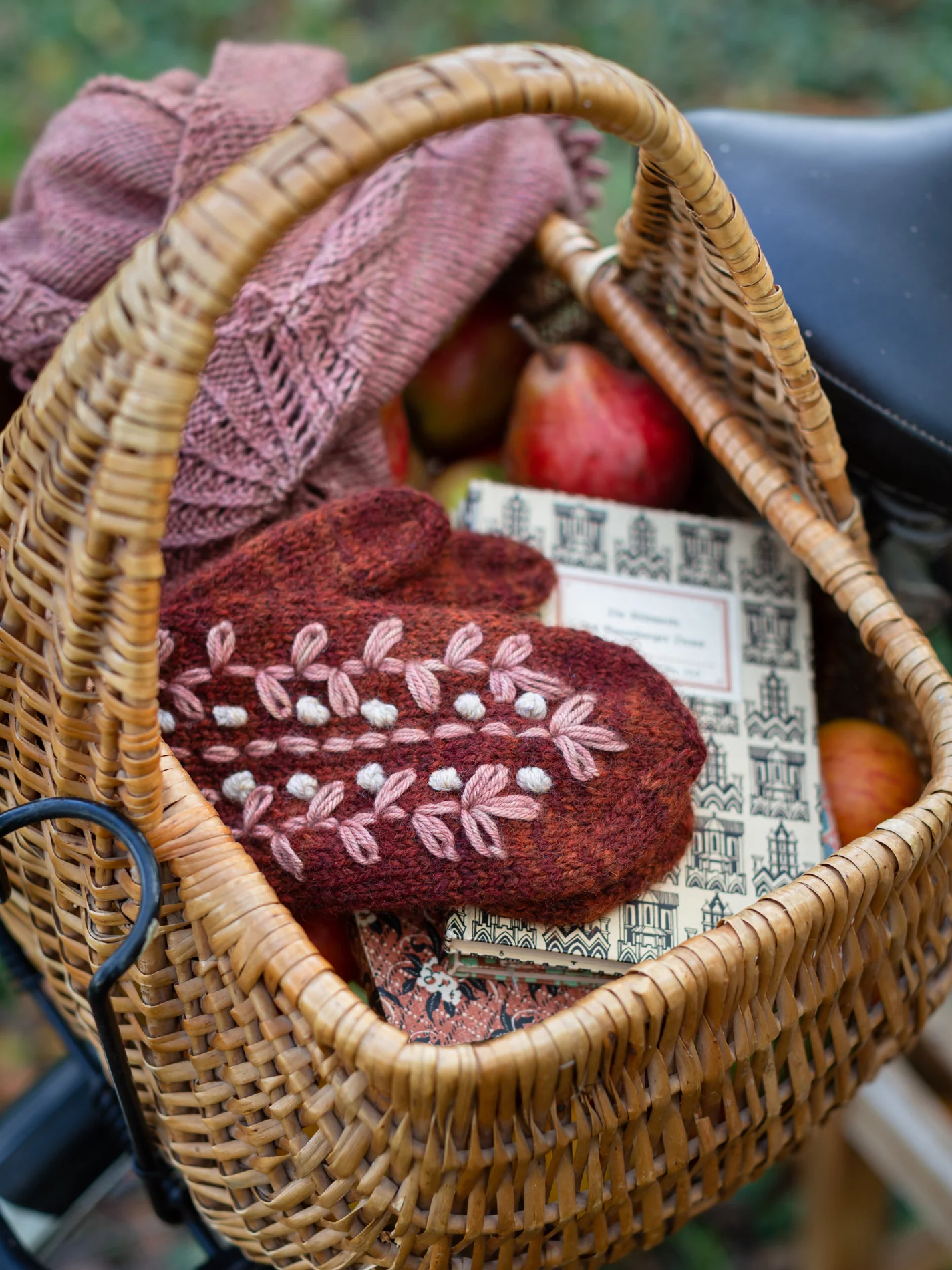 Embroidery on Knits - Image 6