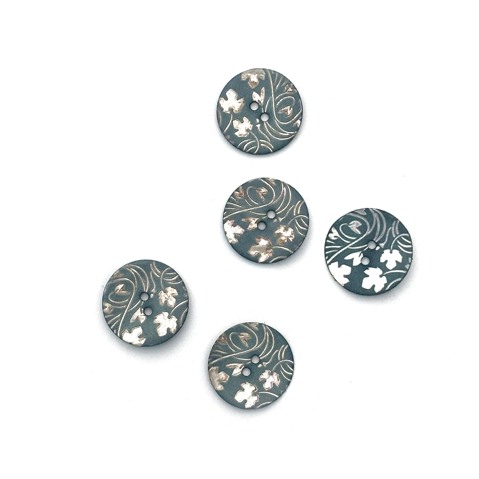 Leafy Shell Buttons